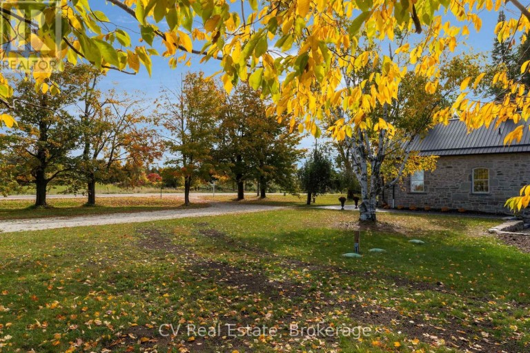1174 CONCESSION 10 N NOTTAWASAGA ROAD, Clearview, Ontario, L0M1H0