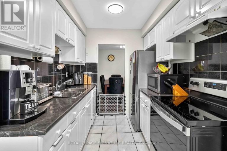 512 - 1615 BLOOR STREET, Mississauga (Applewood), Ontario, L4X1S2