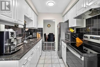 512 - 1615 BLOOR STREET Mississauga (Applewood) Ontario photo 14