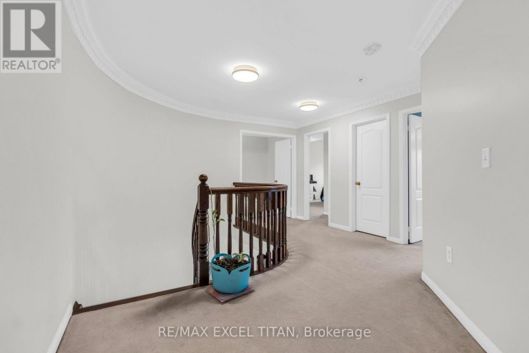 7 BRAYDON BOULEVARD, Brampton (Vales of Castlemore), Ontario, L6P1G2