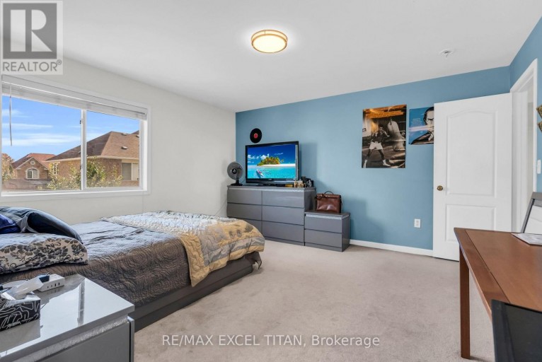 7 BRAYDON BOULEVARD, Brampton (Vales of Castlemore), Ontario, L6P1G2