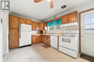 51 KELLER DRIVE Belleville (Belleville Ward) Ontario photo 13
