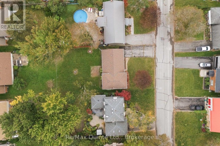 51 KELLER DRIVE, Belleville (Belleville Ward), Ontario, K8P4B6