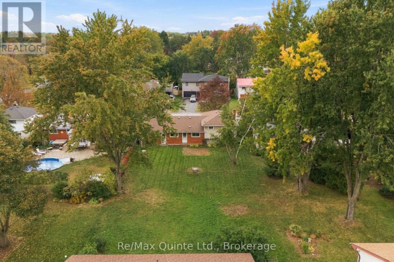 51 KELLER DRIVE, Belleville (Belleville Ward), Ontario, K8P4B6