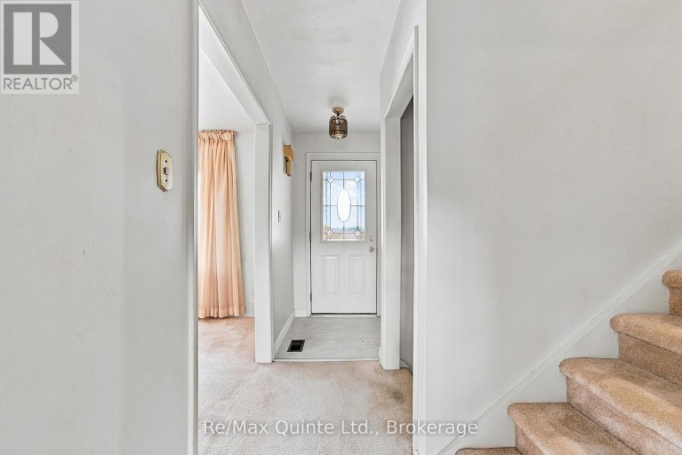 51 KELLER DRIVE, Belleville (Belleville Ward), Ontario, K8P4B6