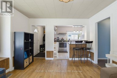 3 PARKSIDE DRIVE St. Thomas Ontario photo 2