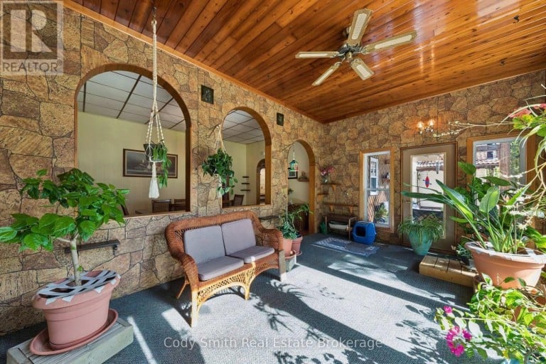2080 SANDHILL ROAD, Tay, Ontario, L0K2C0