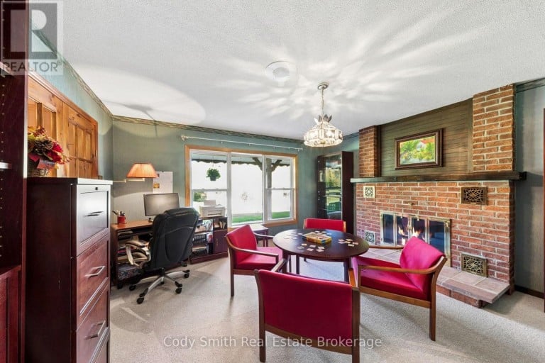 2080 SANDHILL ROAD, Tay, Ontario, L0K2C0
