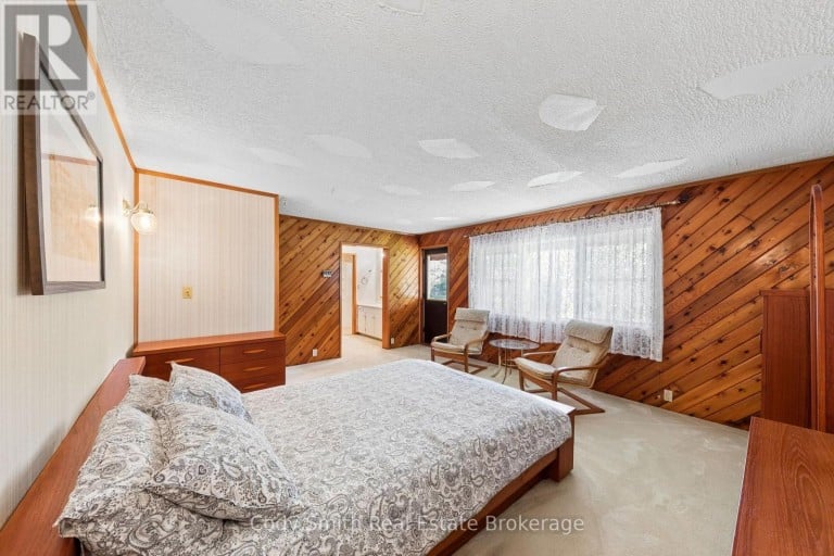 2080 SANDHILL ROAD, Tay, Ontario, L0K2C0