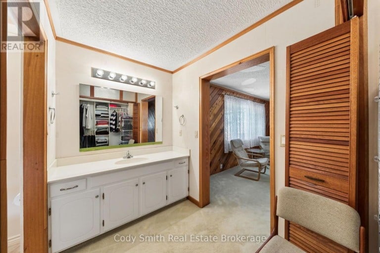 2080 SANDHILL ROAD, Tay, Ontario, L0K2C0