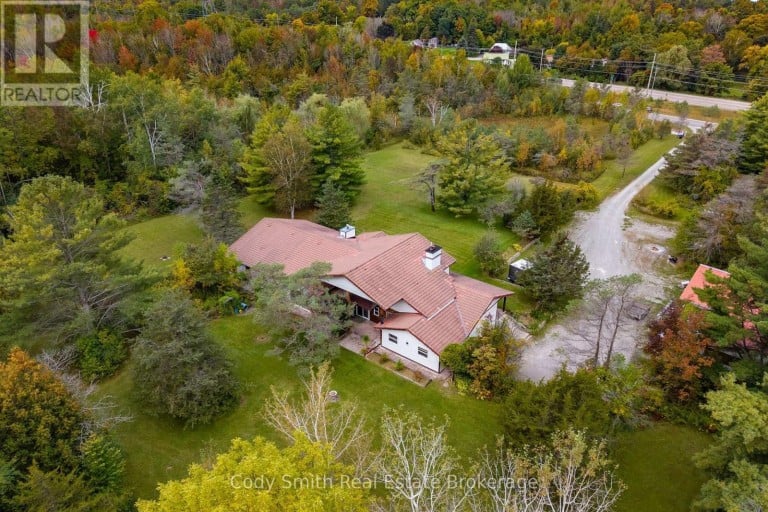 2080 SANDHILL ROAD, Tay, Ontario, L0K2C0