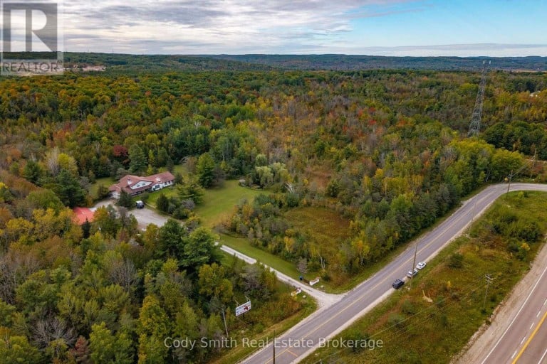 2080 SANDHILL ROAD, Tay, Ontario, L0K2C0