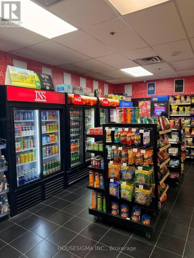 M211 - 777 BAY STREET, Toronto (Bay Street Corridor), Ontario, M5G2C8