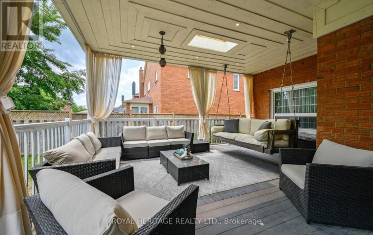 7 KIMBARK CRESCENT, Markham (Milliken Mills East), Ontario, L3R8P7