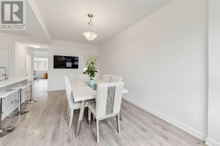 55 RED MAPLE LANE, Barrie (Innis-Shore), Ontario, L9J0N8