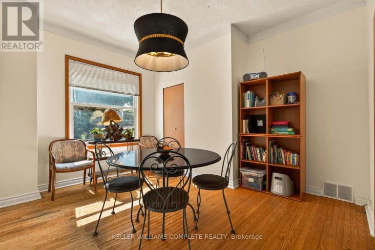 22 SPRING STREET, Hamilton (Corktown), Ontario, L8N2N9