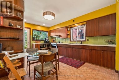22 SPRING STREET Hamilton (Corktown) Ontario photo 17