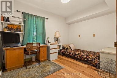 22 SPRING STREET Hamilton (Corktown) Ontario photo 28
