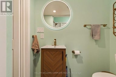 22 SPRING STREET Hamilton (Corktown) Ontario photo 39