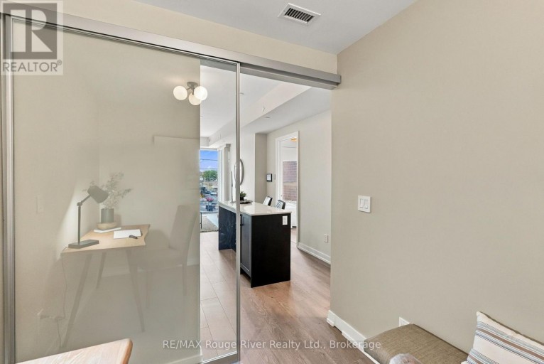 217 - 201 BROCK STREET S, Whitby (Downtown Whitby), Ontario, L1N0P8