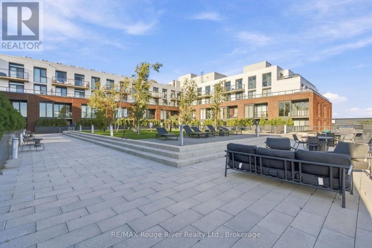 217 - 201 BROCK STREET S, Whitby (Downtown Whitby), Ontario, L1N0P8