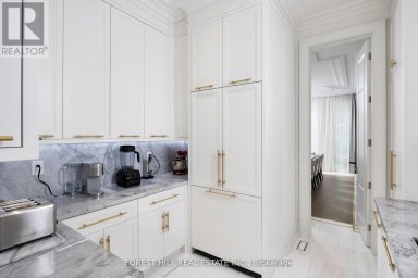 239 CORTLEIGH BOULEVARD Toronto (Lawrence Park South) Ontario photo 14