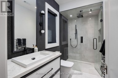 239 CORTLEIGH BOULEVARD Toronto (Lawrence Park South) Ontario photo 36