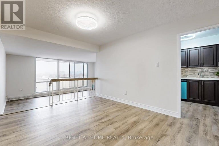 702 - 1338 YORK MILLS ROAD, Toronto (Parkwoods-Donalda), Ontario, M3A3M3