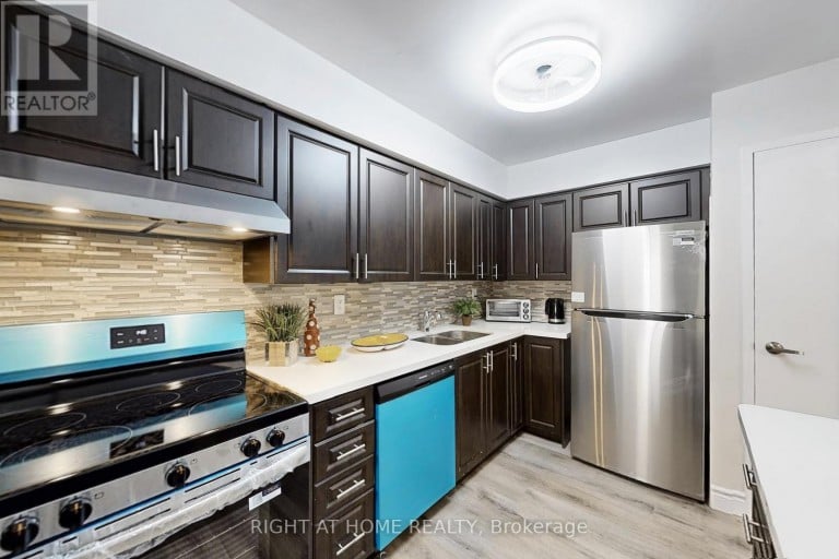 702 - 1338 YORK MILLS ROAD, Toronto (Parkwoods-Donalda), Ontario, M3A3M3