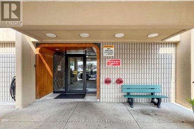 702 - 1338 YORK MILLS ROAD Toronto (Parkwoods-Donalda) Ontario photo 4