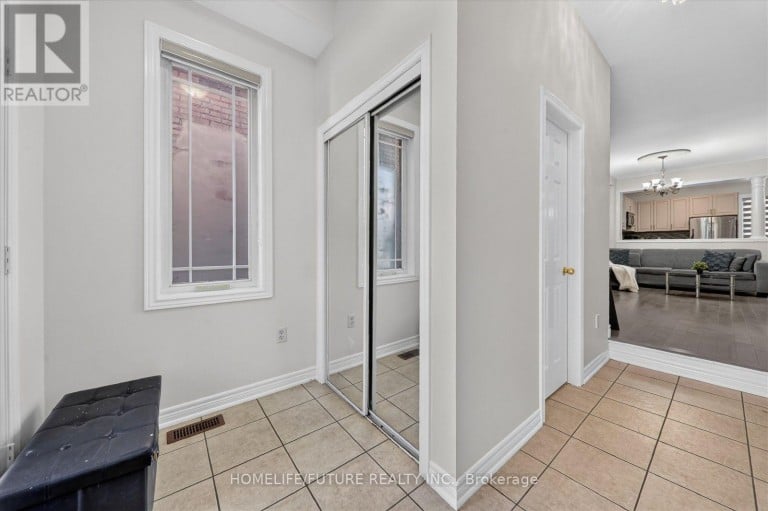 361 STROUDS LANE, Pickering (Highbush), Ontario, L1V7J2