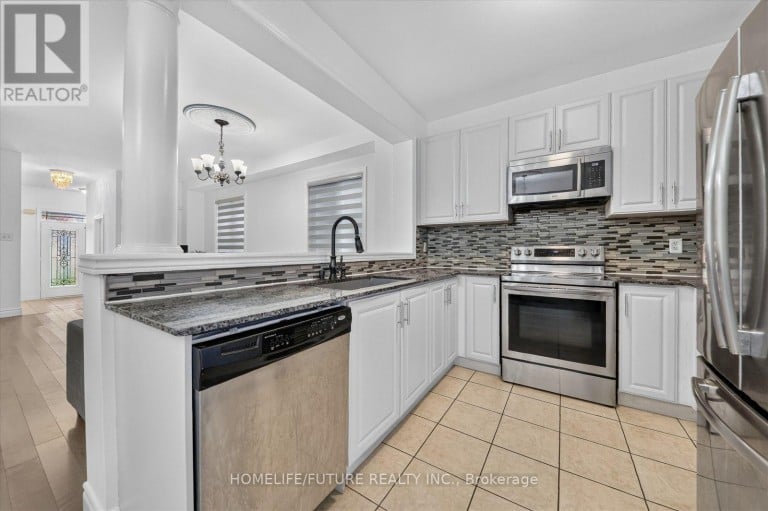361 STROUDS LANE, Pickering (Highbush), Ontario, L1V7J2