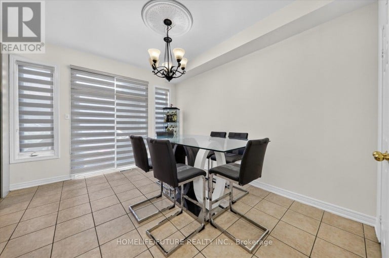 361 STROUDS LANE, Pickering (Highbush), Ontario, L1V7J2