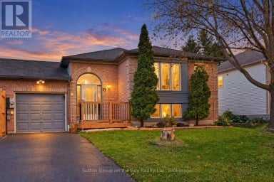 77 FERNBROOK DRIVE Wasaga Beach Ontario photo 1