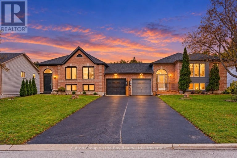 77 FERNBROOK DRIVE, Wasaga Beach, Ontario, L9Z1G5