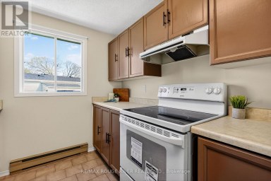 22 EASTBANK ROAD Clarington (Newcastle) Ontario photo 12