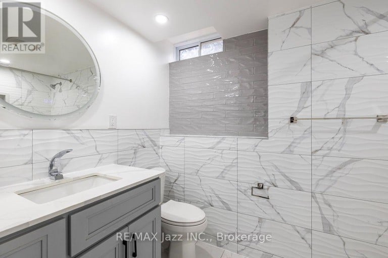930 WHITE ASH DRIVE, Whitby (Williamsburg), Ontario, L1N7S8