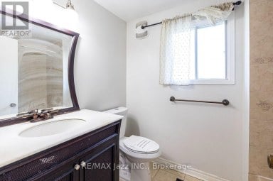 930 WHITE ASH DRIVE Whitby (Williamsburg) Ontario photo 26