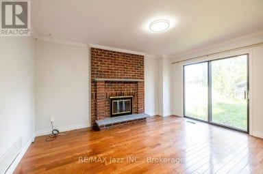 930 WHITE ASH DRIVE Whitby (Williamsburg) Ontario photo 6