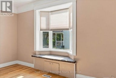 90 CHATHAM STREET Belleville (Belleville Ward) Ontario photo 14