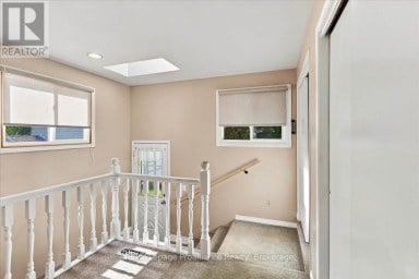 90 CHATHAM STREET Belleville (Belleville Ward) Ontario photo 25