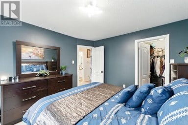 210 FARRIER CRESCENT Peterborough (Northcrest Ward 5) Ontario photo 20