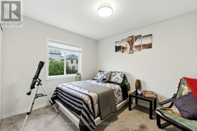 210 FARRIER CRESCENT, Peterborough (Northcrest Ward 5), Ontario, K9L0A6