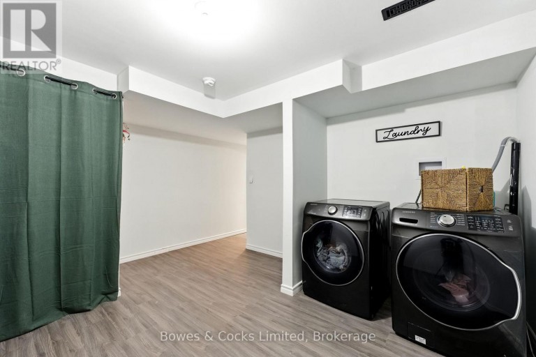 210 FARRIER CRESCENT, Peterborough (Northcrest Ward 5), Ontario, K9L0A6