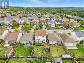 210 FARRIER CRESCENT Peterborough (Northcrest Ward 5) Ontario photo 42