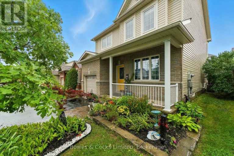 210 FARRIER CRESCENT, Peterborough (Northcrest Ward 5), Ontario, K9L0A6