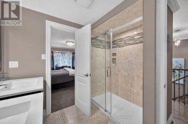 15 WINSHIP CLOSE London South (South S) Ontario photo 32