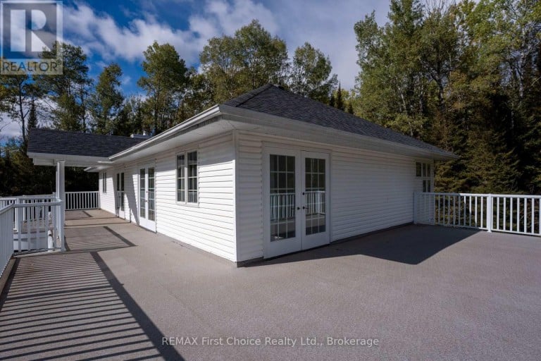 2086 GRANITE ROAD, Thunder Bay (McIntyre South), Ontario, P7G1M4