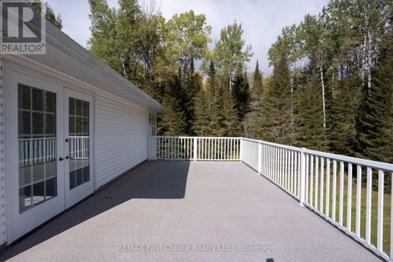 2086 GRANITE ROAD, Thunder Bay (McIntyre South), Ontario, P7G1M4
