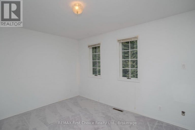 2086 GRANITE ROAD, Thunder Bay (McIntyre South), Ontario, P7G1M4